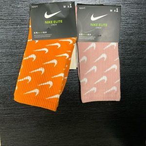 2 for 18 fashionable socks